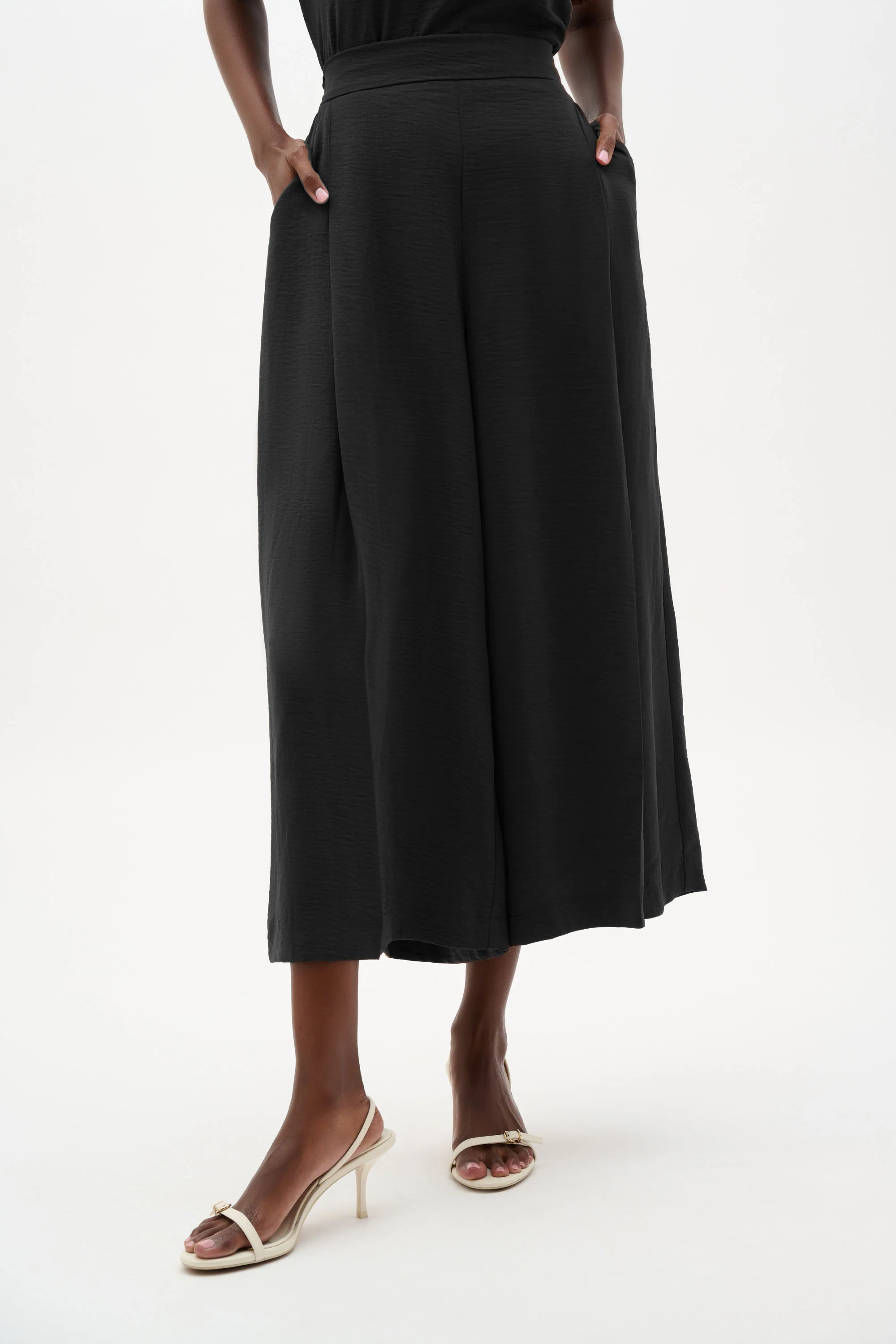 Joseph Ribkoff Pull-On Culotte Pants With Pleats Style 262196 - Image 5