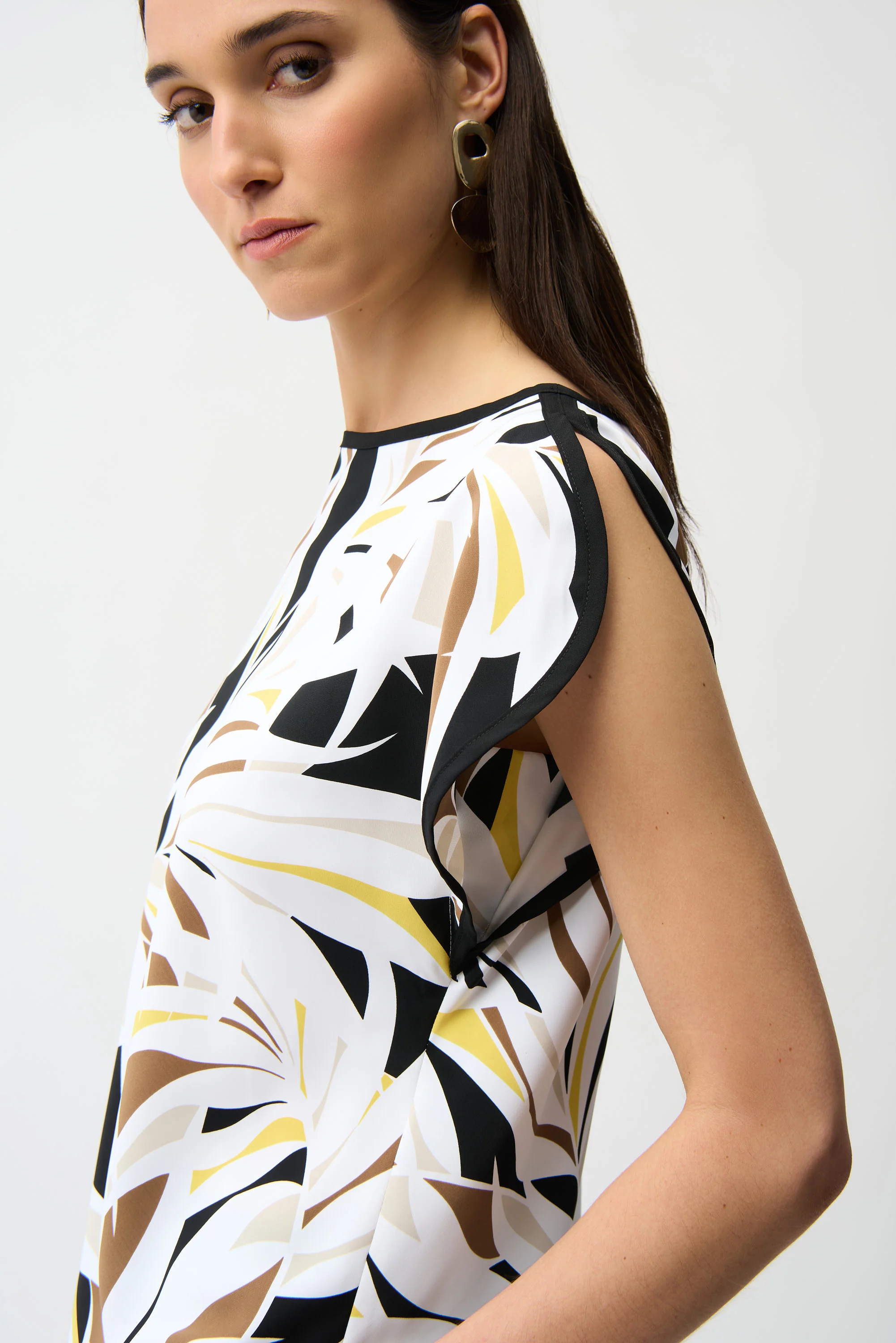 Joseph Ribkoff Recycled Woven Tropîcal Print Boxy Top Style 261162 - Image 3