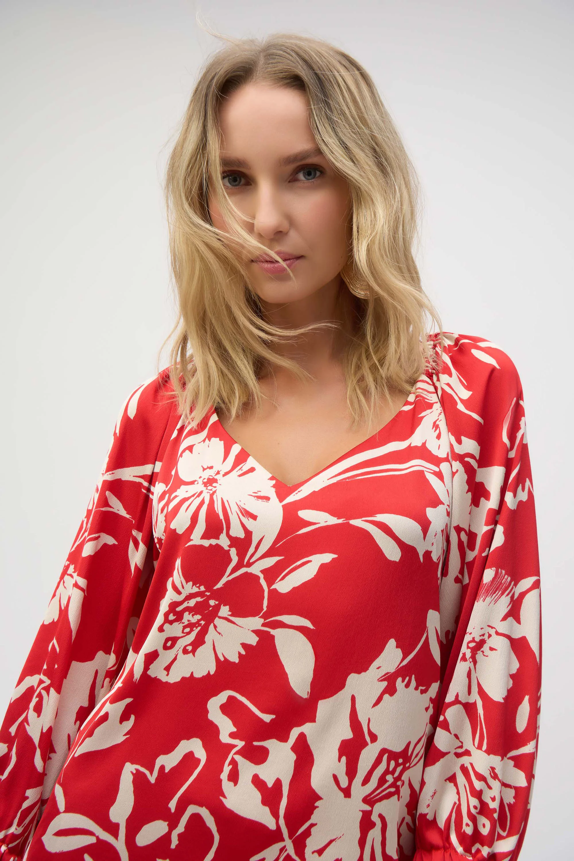Joseph Ribkoff Red/Cream Floral Print Straight Top Style 252119 - Image 3