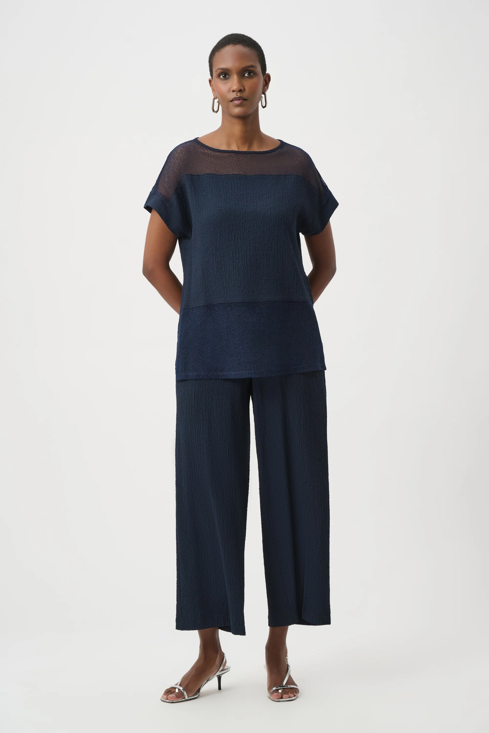 Joseph Ribkoff Pull-On Crop Pants With Front Pockets Style 261197 - Image 2