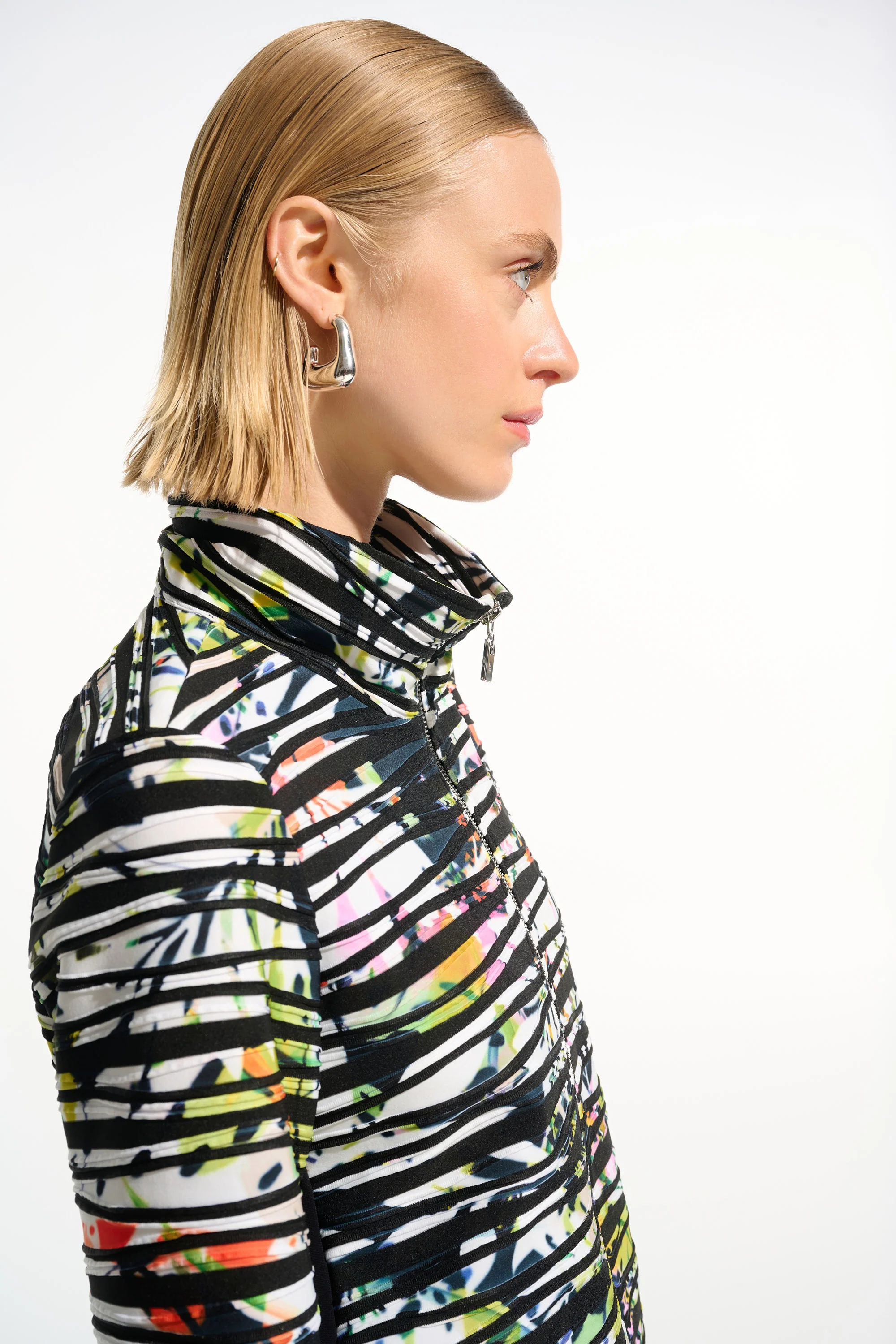 Joseph Ribkoff Tropical Print Jacket With Contrast Panel Style 261644 - Image 4