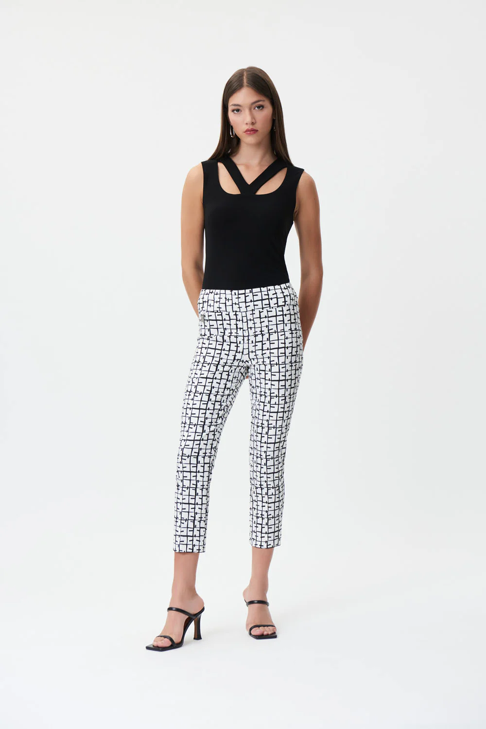 Joseph Ribkoff Vanilla/Black Geometric Print Cropped Pants Style 232261 - Image 4
