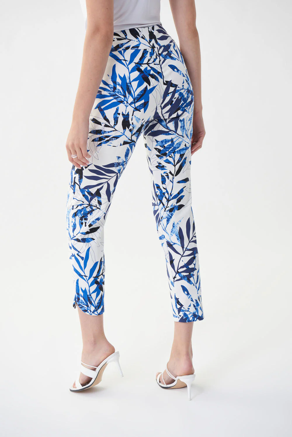 Joseph Ribkoff Vanilla/Multi Tropical Print Cropped Pant Style 222010 - Image 2