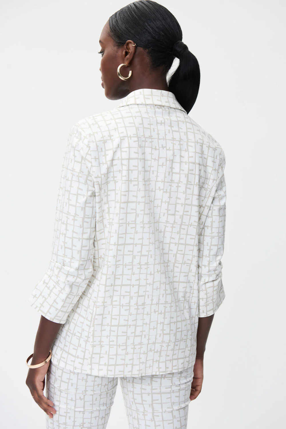 Joseph Ribkoff Vanilla/Moonstone Geometric Print Blazer Style 232174 - Image 4