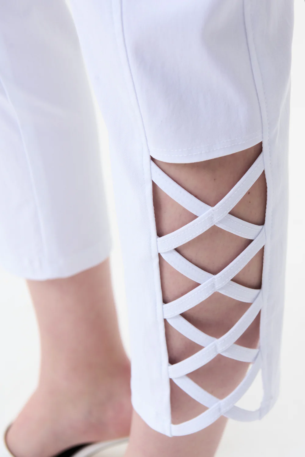 Joseph Ribkoff White Crosshatch Pants Style 222220 - Image 3
