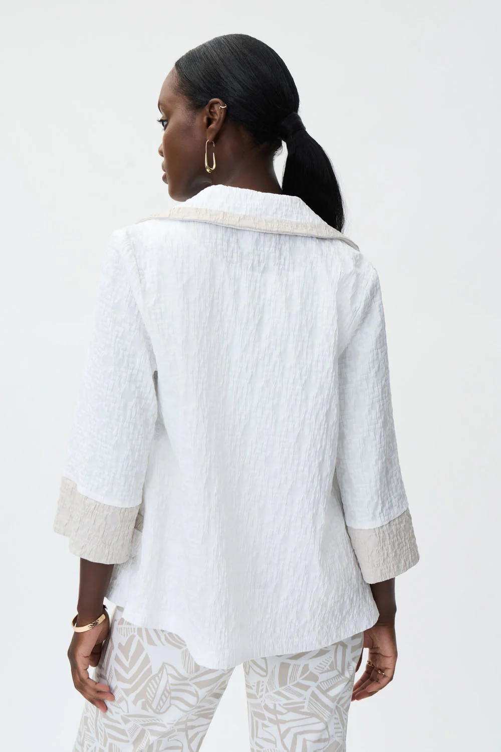 Joseph Ribkoff White/Moonstone Notched Collar Colour-Block Jacket Style 232221 - Image 4