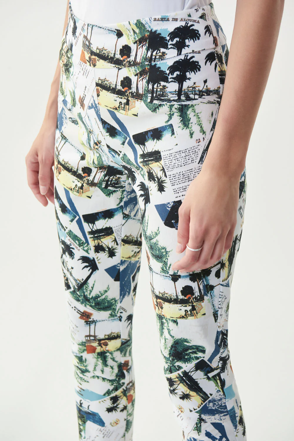 Joseph Ribkoff White/Multi Tropical Postcard Capris Style 221005 - Image 2