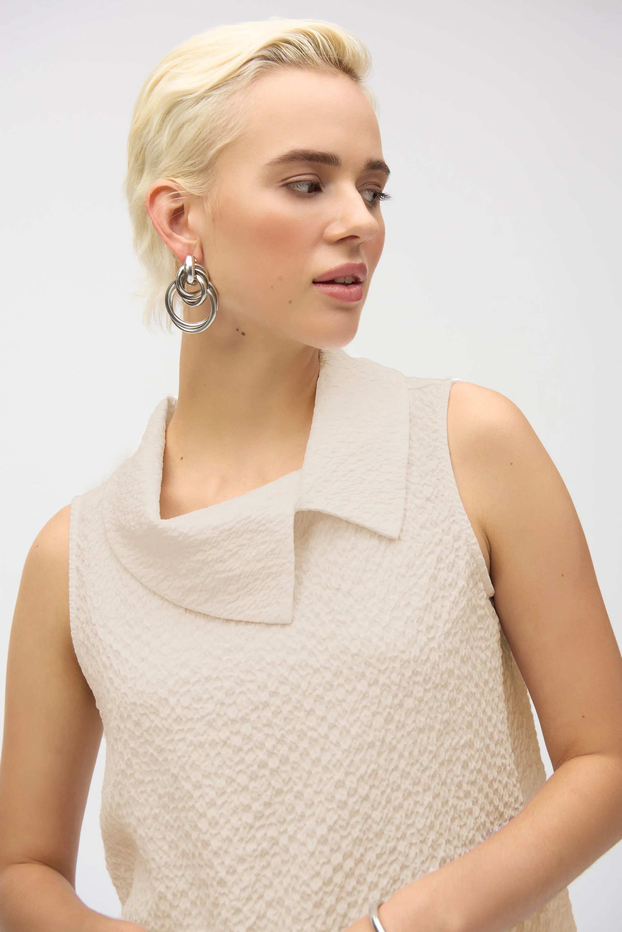 Joseph Ribkoff White Sleeveless Straight Top Style 252211 - Image 4