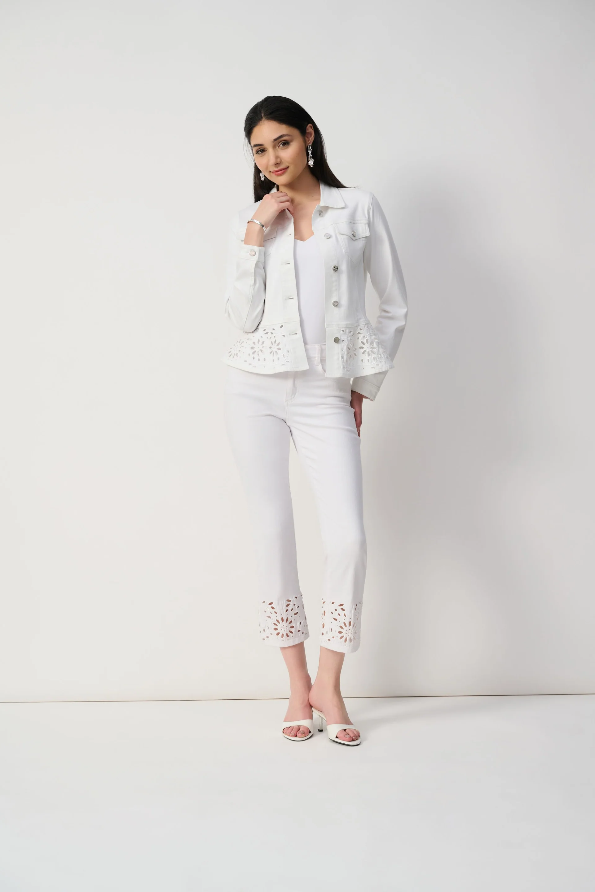 Joseph Ribkoff White Straight Fit Cropped Jeans Style 251965 - Image 4