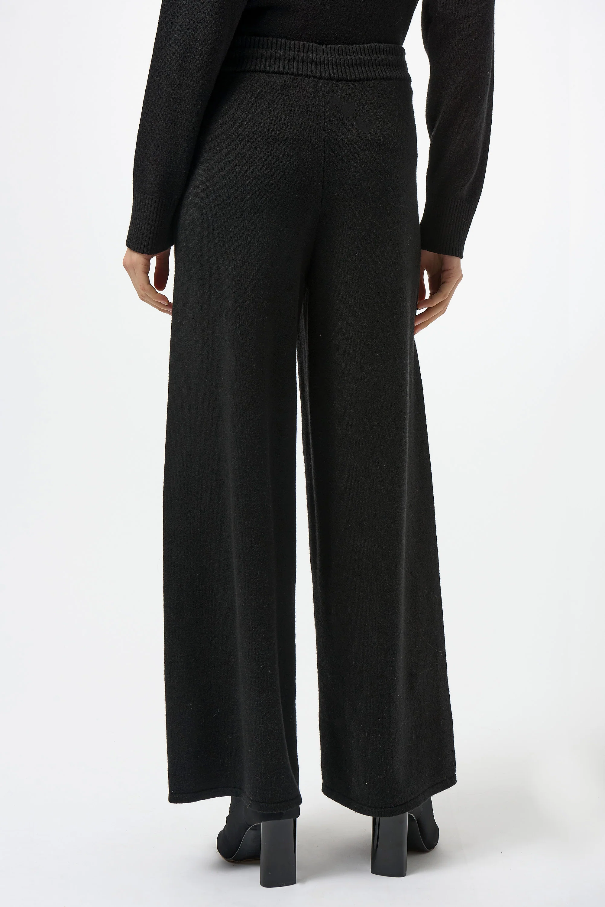 Joseph Ribkoff Wide Leg Pull-On Pants Style 254945 - Image 3